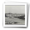 Comissão de Extinção das Instalações do Almirante Tenreiro. Fotos de 25 casas de pescadores (Sedes e Organizações anexas)